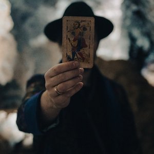 Darker Tales – Magie und Geschichten mit Micha Krisch Darker Tales – Magie und Geschichten mit Micha Krisch